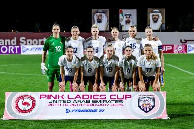 Сборная России (Виолетта Исайкина №12)